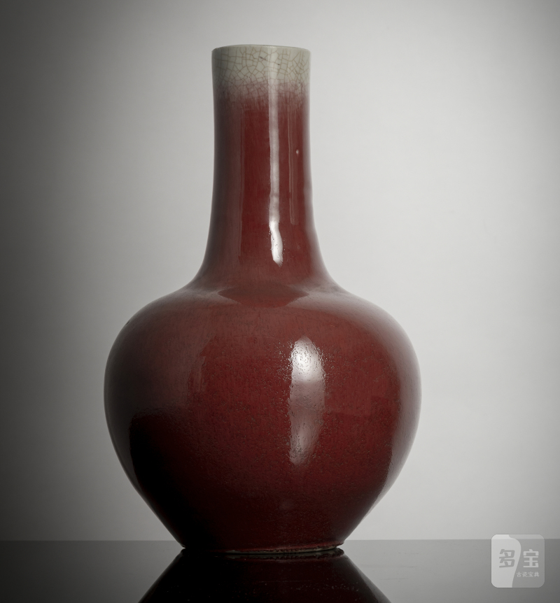 A copper-red glazed porcelain bottle vase 'tianqiuping' - 图2